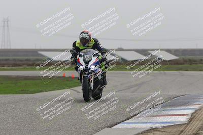 media/Nov-30-2025-TrackDaz (Sun) [[d8b22663df]]/B Group/Session 5 (Wheelie Bump)/